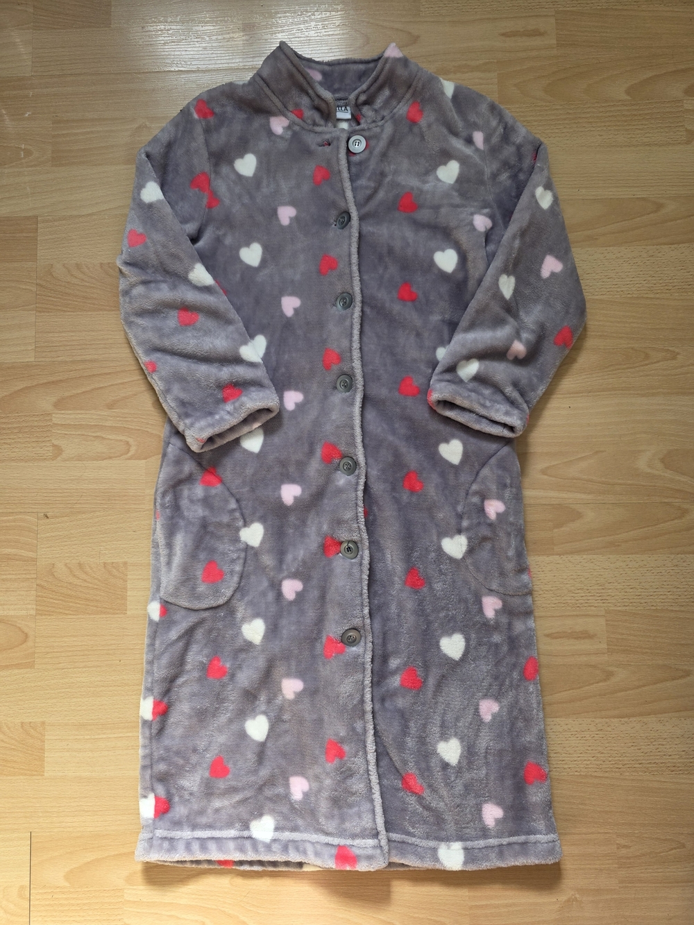 Ringella Cozy Grey Heart-Print Button-Front Robe - Picture 2 of 4